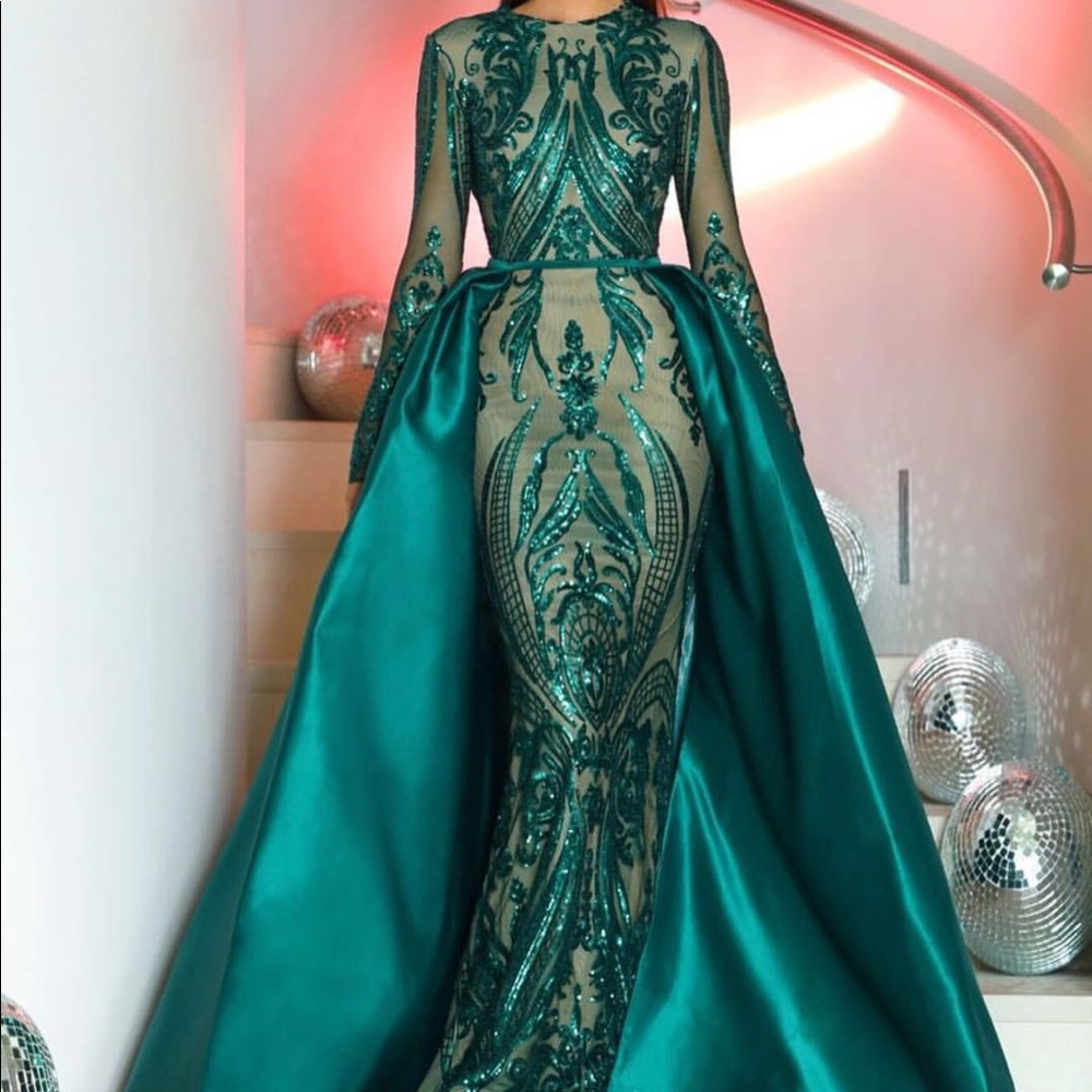 Portia and Scarlett dress